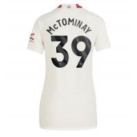Camisa de Futebol Manchester United Scott McTominay #39 Equipamento Alternativo Mulheres 2023-24 Manga Curta